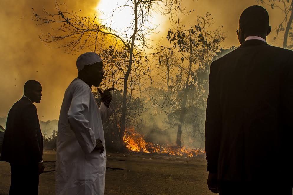 Gov. Aregbesola Helps Avert Fire Tragedy In Osogbo