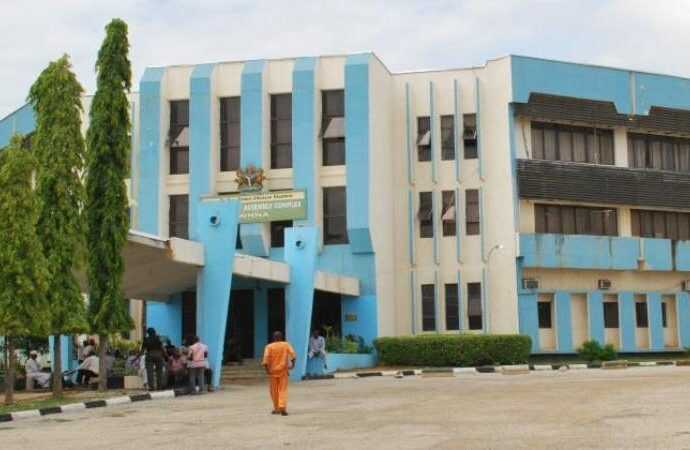 Niger Assembly Sacks Two Council Chairmen For Alleged Corruption