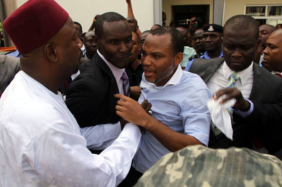 Security Operatives Bar Kanu’s Lawyer, Journalists, From Court Premises