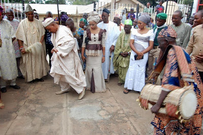 Alafin Of Oyo Shows His Dancing Step At Sango Festival Day Celebration