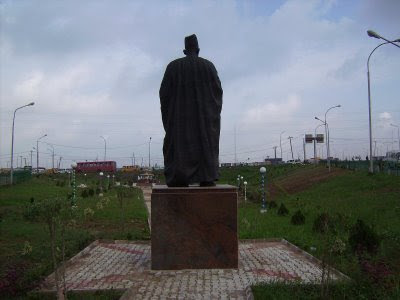 Lagos Denies Plan To Replace MKO Abiola, Gani Fawehinmi’s Statues At Ojota