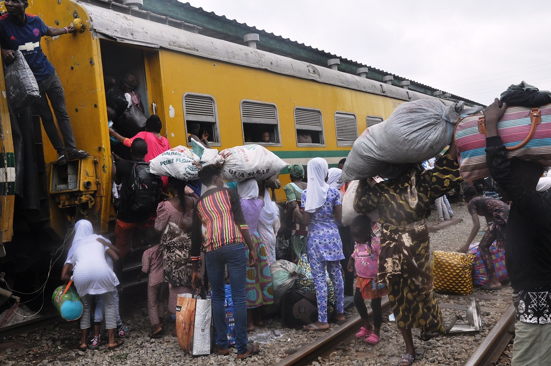 Eid: Holidaymakers Shower Encomium On Osun Govt For Free Train Ride