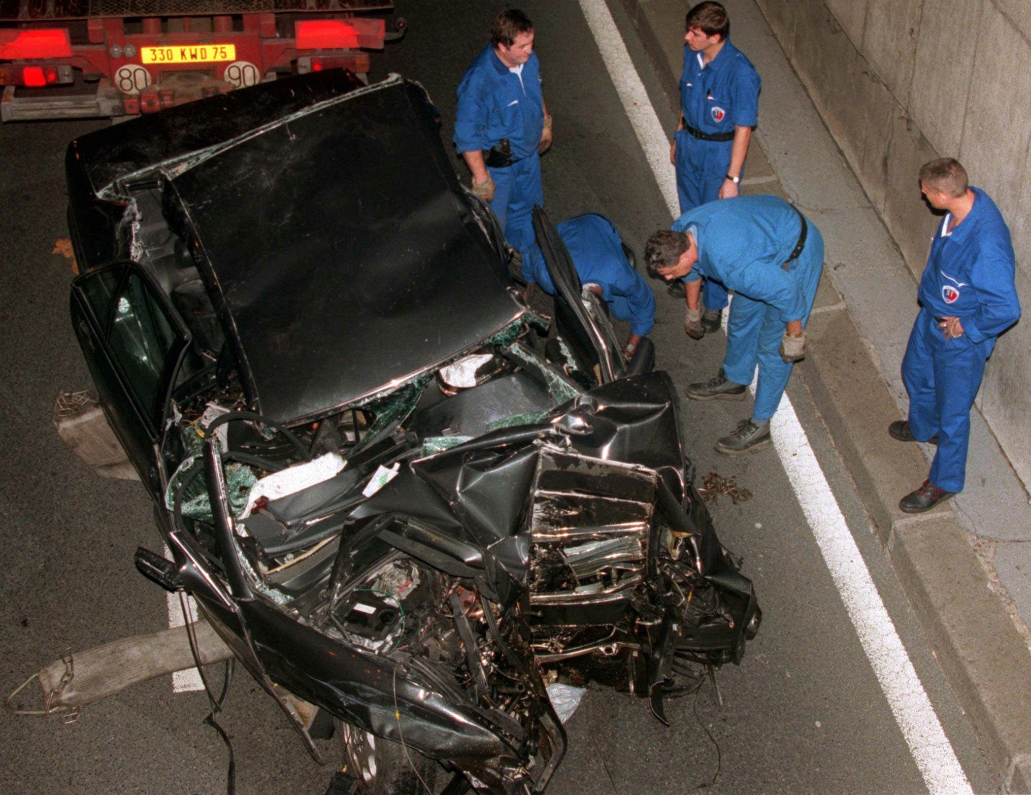 ‘Untold Story’ Behind Princess Diana’s Car Crash – Account of Times Journalists