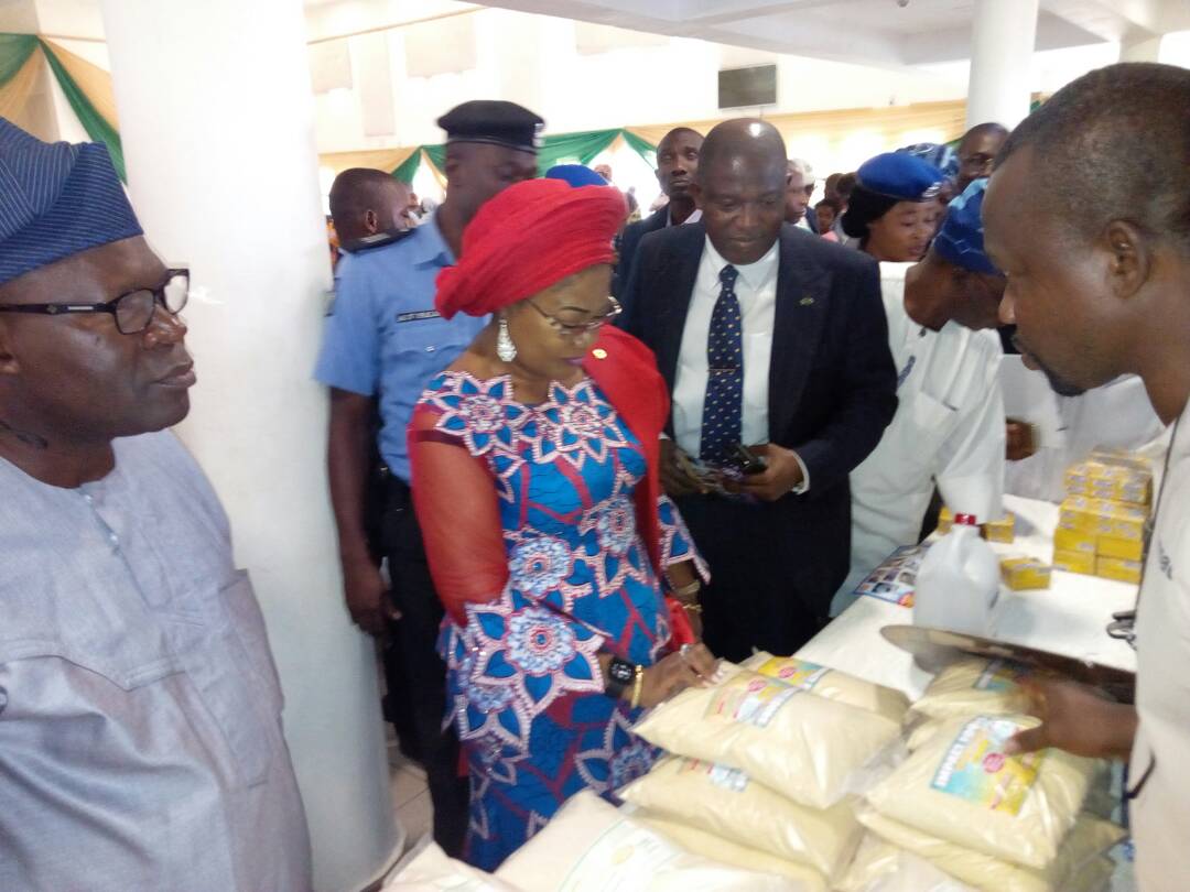 Osun Deputy Gov Inspects Products At Business Summit [PHOTOS]
