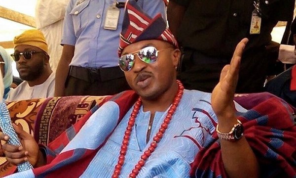 Stand-Up Order: Obasanjo Prostrates For Me, Had Personal Issues With One Of The Monarchs – Oluwo