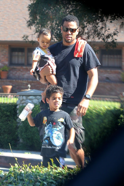 Check Out Lovely Pictures Of Michael Ealy And His Family