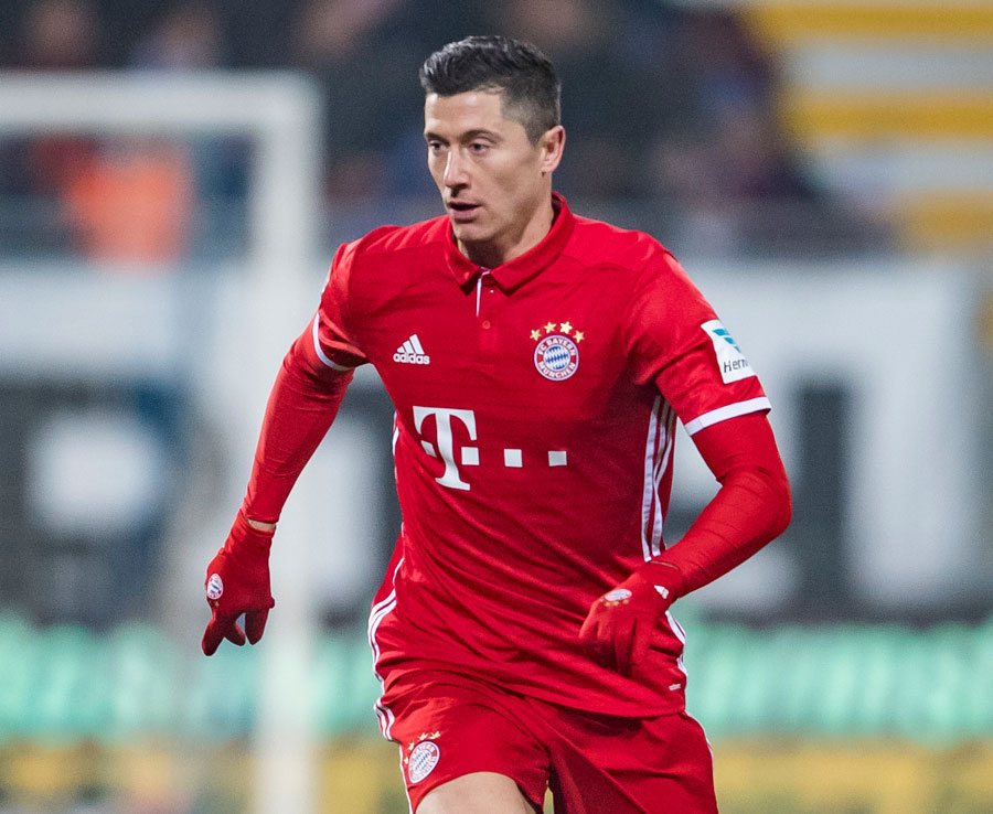 Lewandowski Urge Bayern To Find A Replacement Striker
