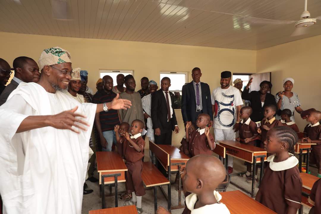 Encomiums As Aregbesola Commissions Another N94m School In Ipetumodu