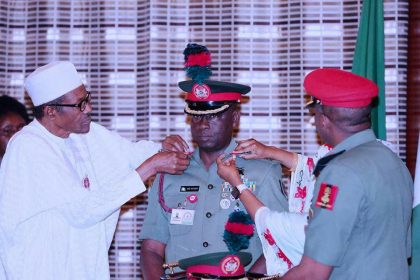 Buhari Decorates New Commander Of Guards Brigade