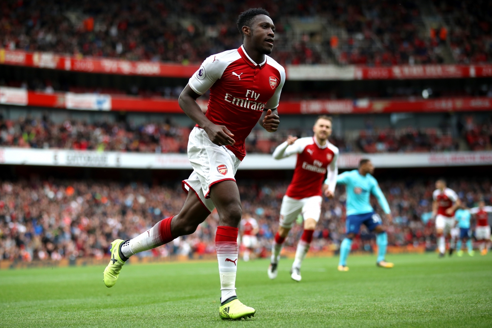 Wenger Silent About Welbeck’s Dive Accusations