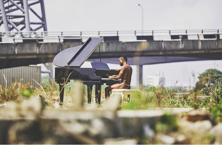 Brymo Breaks Away From The Norm With New Picture