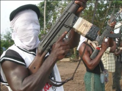 Gunmen Storm Osun Community, Abduct One