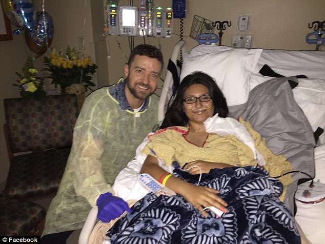 Justin Timberlake Visits Santa Fe High School Shooting Victims