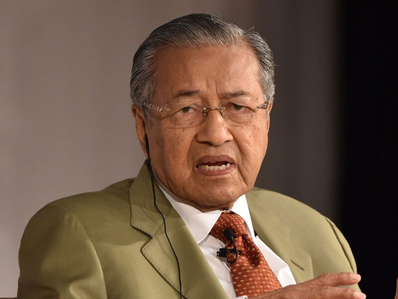 Malaysia Slashes Ministers’ Salary