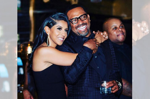 Comedian Mike Epps And Kyra Robinson Are Engaged
