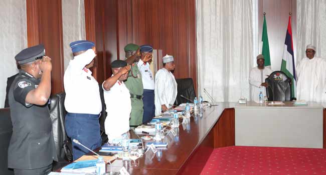 What We Discussed With Buhari At Security Council Meeting – Defence Minister