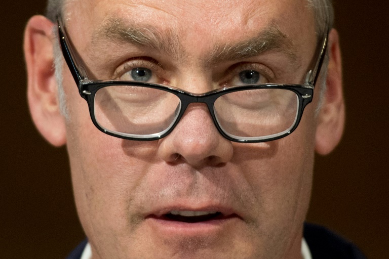 Ryan Zinke joins other White House aides departure