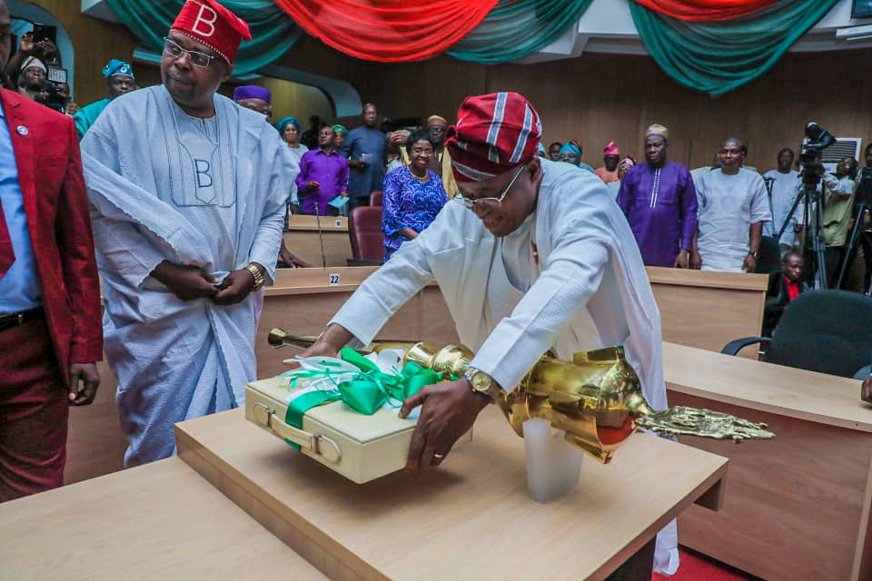Oyetola Promises Improved Worker’s Welfare As He Presents N152.7bn 2019 Budget