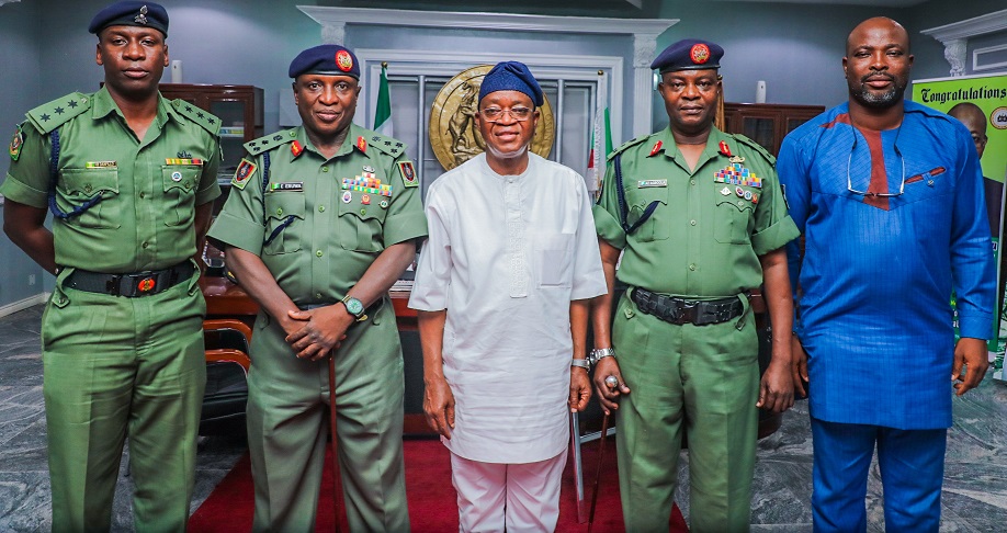 PHOTONEWS: Ede Army Division Boss Visits Governor Oyetola