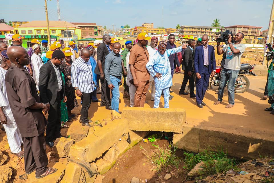 PHOTONEWS: Governor Oyetola Inspects Road Rehabilitation Projects In Osogbo