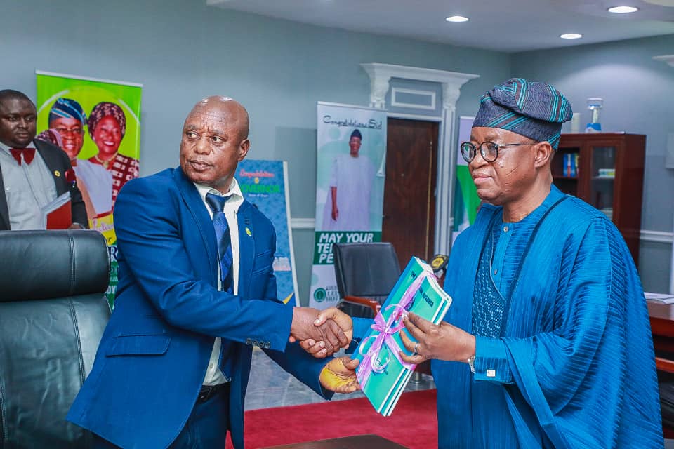 Osun Committee On Forestry Presents Report To Governor Oyetola