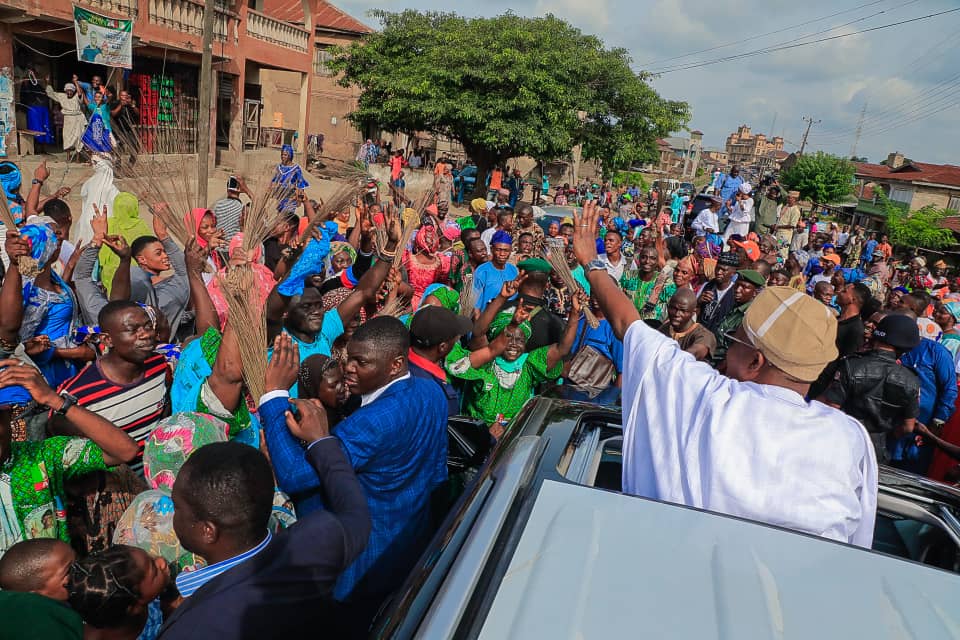 PHOTONEWS: Iragbiji Hosts Governor Oyetola To Supreme Court Victory Party