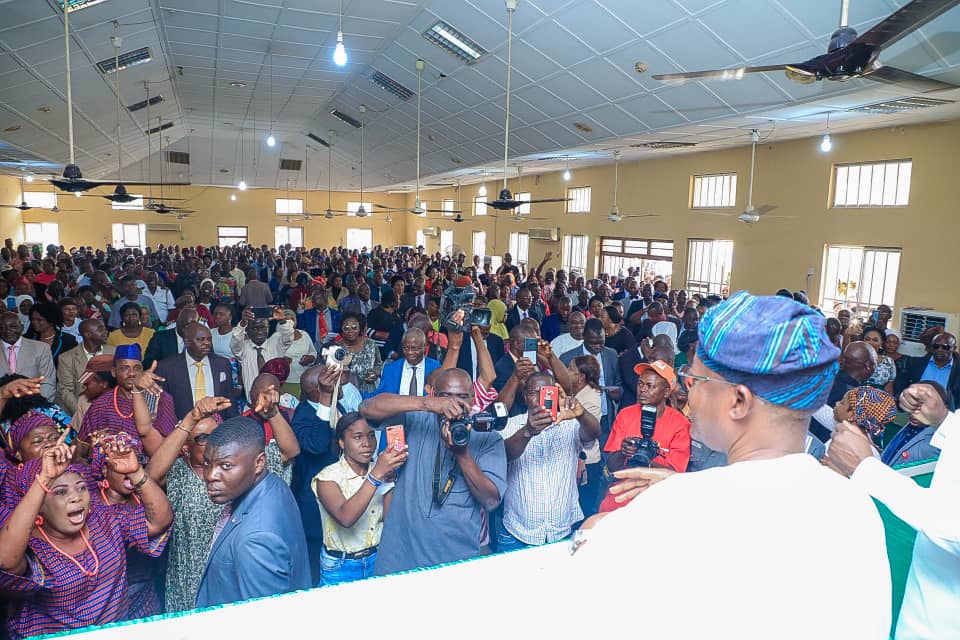 Gov Oyetola Promises Continued Payment Of Full Salaries, Offset Of Arrears Of Workers