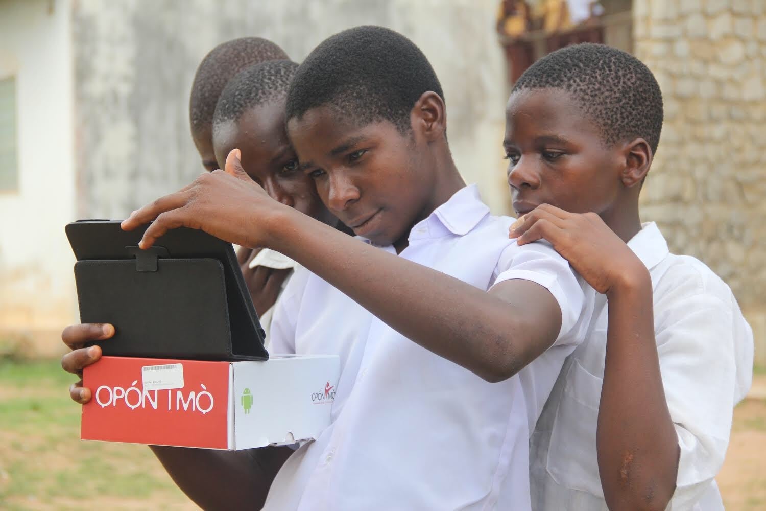 The Role of Technology in Education: Lessons and Inspirations from Osun’s Opón Ìmò