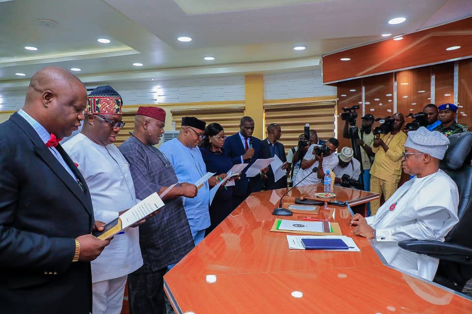 Oyetola Harps On Performance As Cabinet Holds Inaugural Meeting