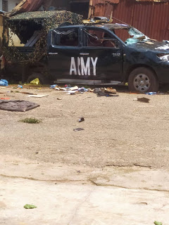 Akire Stool: Scores Dead, House, Cars Burnt As Thugs Attack Soldiers