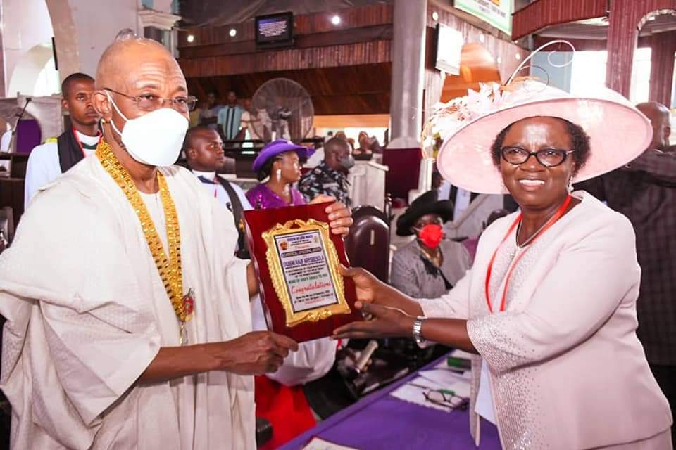 Aregbesola Receives Episcopal Ecumenical Award In Anglican Church