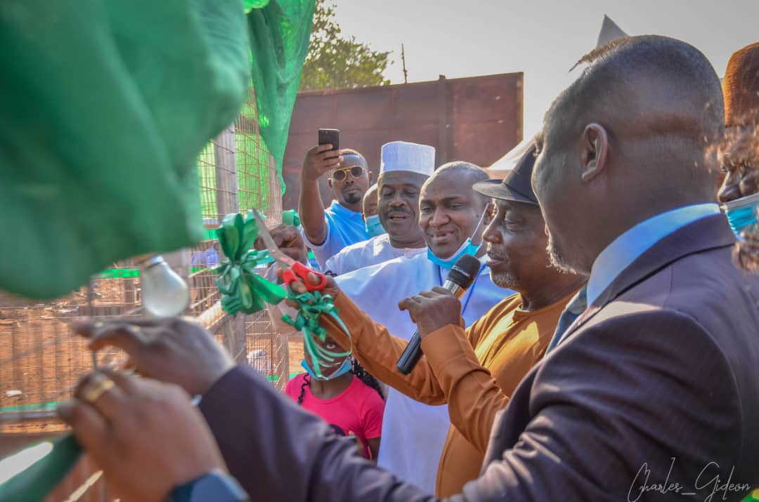 Paul Edeh Donates Transformer To Hausa Community In Otukpo