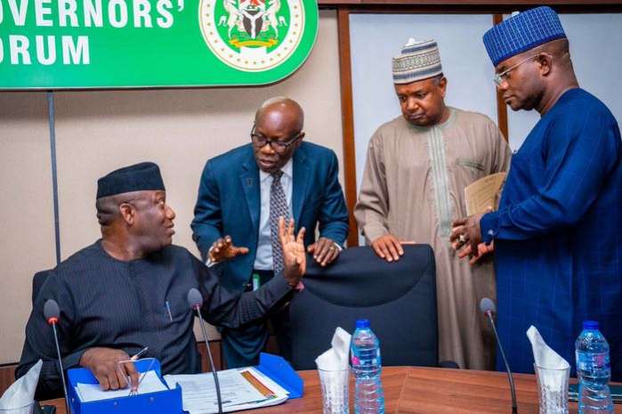 Nigeria Governors To Hold Emergency Meeting On Wednesday Over Fuel Hike, Covid-19 Vaccines