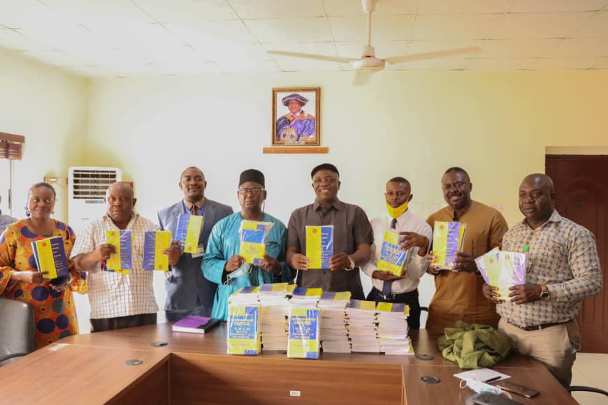 Barr. Paul Edeh Donates Law Reports Books To Alma Mater, Pledges Scholarship For Best Graduating Student