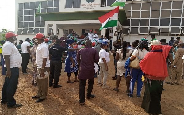 NLC Stages Protest In Ogun Assembly, Demands National Minimum wage