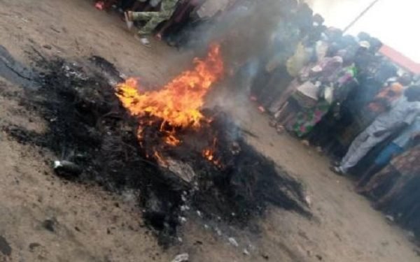 Imo Prison Break: Angry Residents Set Escaped Inmates Ablaze
