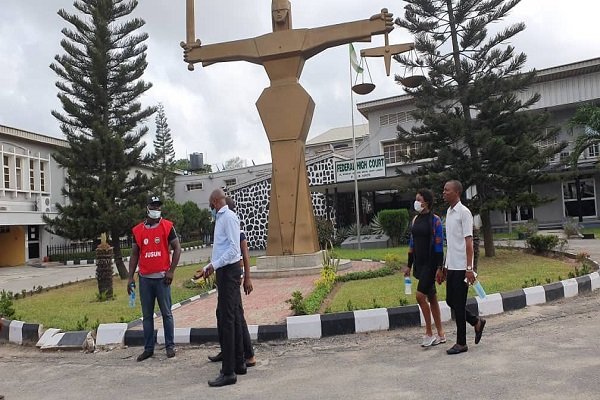 Just In: Judiciary Staff Invade Federal High Court, Chase Away Workers In Lagos