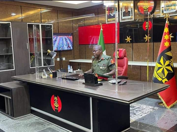 New Army Chief Assumes COAS Duty