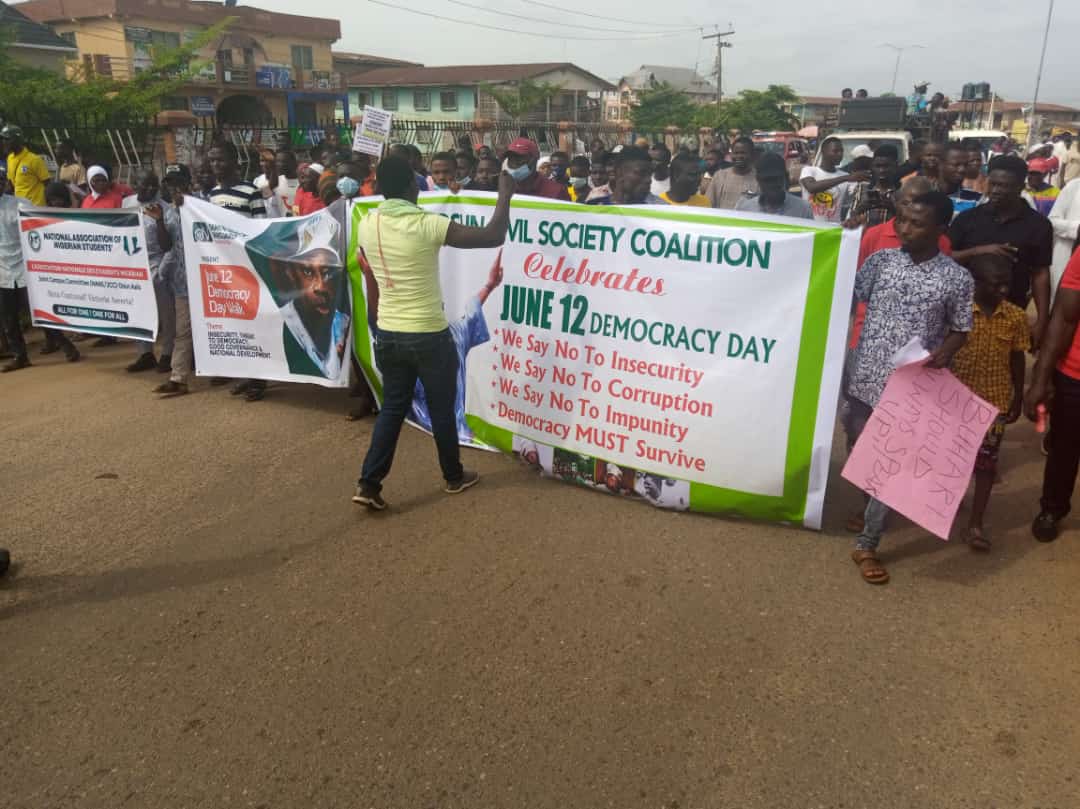 June 12: Heavy Security Presence As Students, Activists Protest In Osun