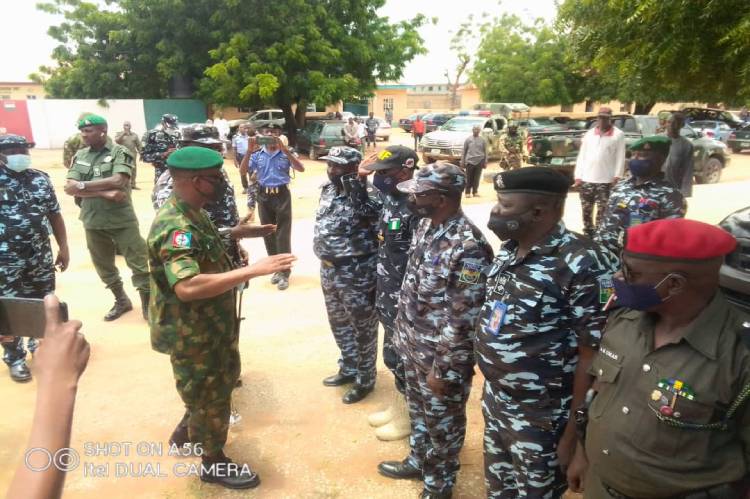 Insecurity: Zamfara CP, GOC 8 Division, Nigerian Army Meet On Security Issues