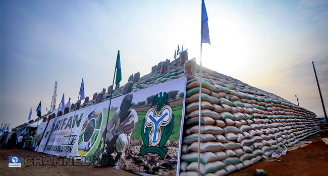 Buhari Unveils Mega Rice Pyramids In Abuja