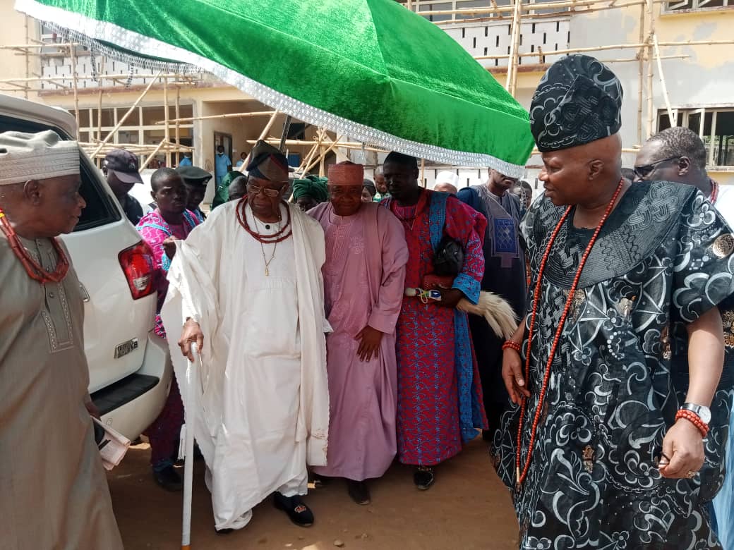 Owa Obokun Pours Encomiums On Asiwaju Fasuyi As Tinubu Visits Monarch