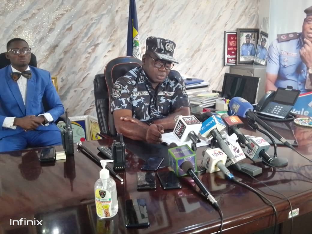 Osun 2022: Police Hold Peace Meeting With Political Parties