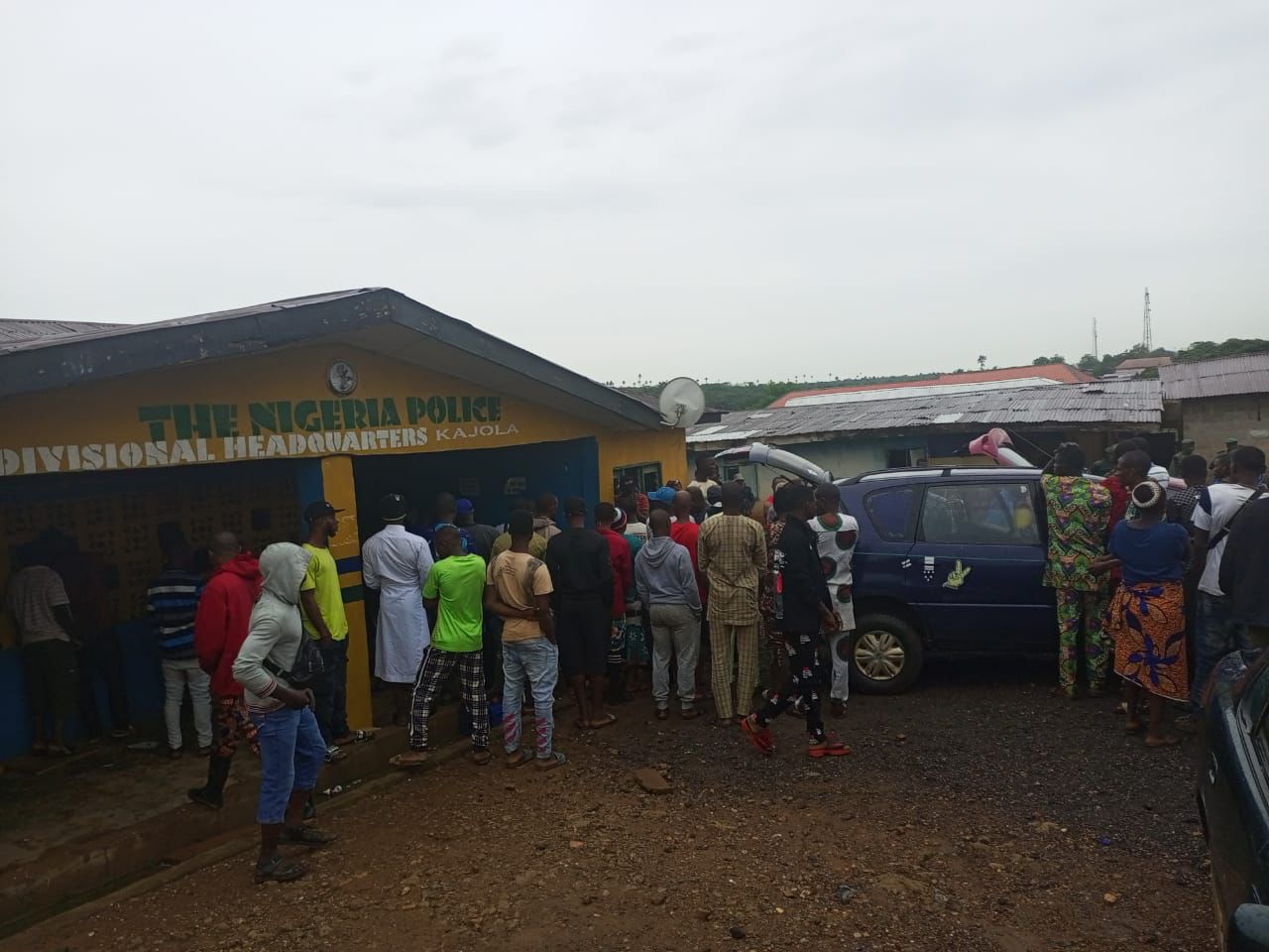Ondo Residents Storm Police Station Over Death Of Traditional Ruler