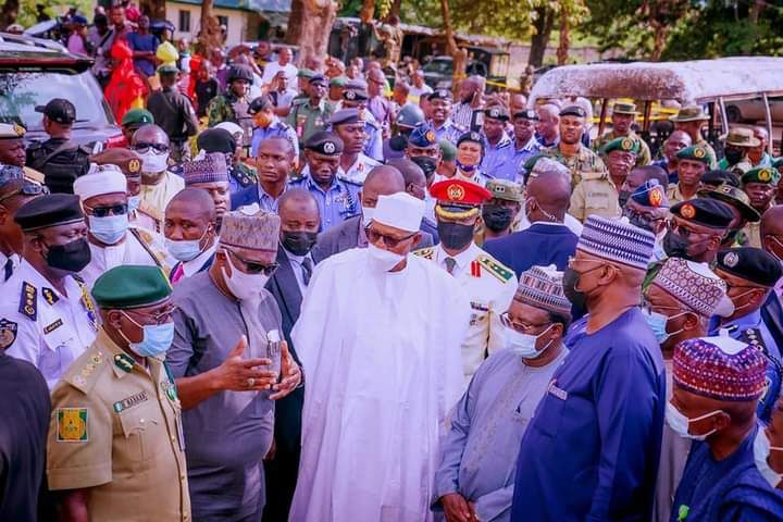 Buhari Visits Kuje Prison After Terrorist Attack