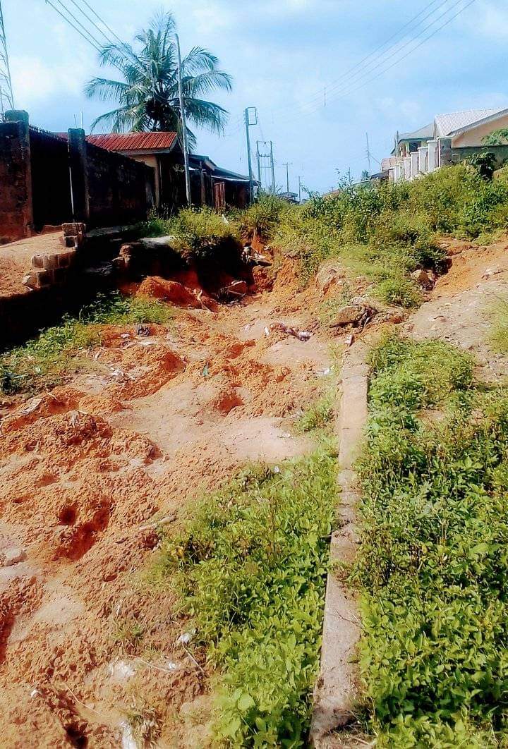 Kobongbogboe Residents Lament Poor Road Network