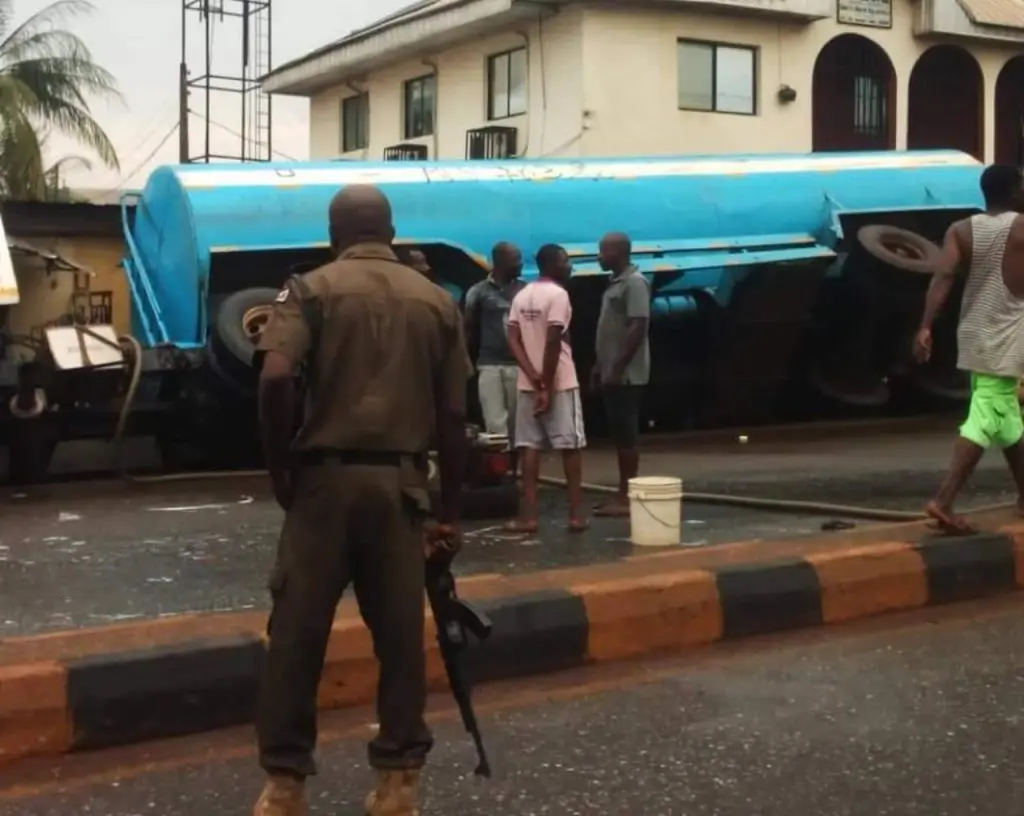 Tanker Crushes Four  To Death In Osun