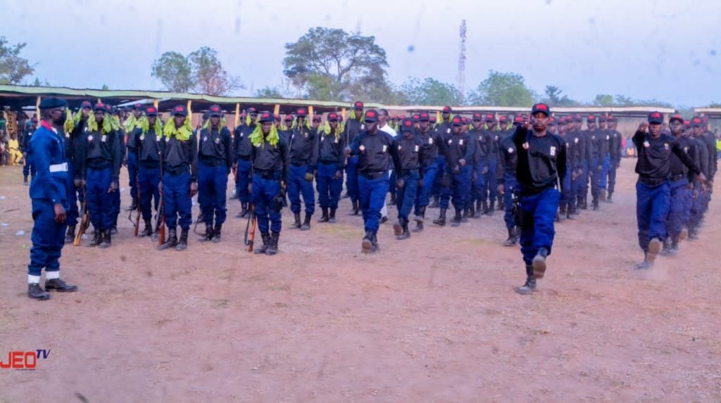 Insecurity:  Kwara NSCDC Trains  300  Vigilantes
