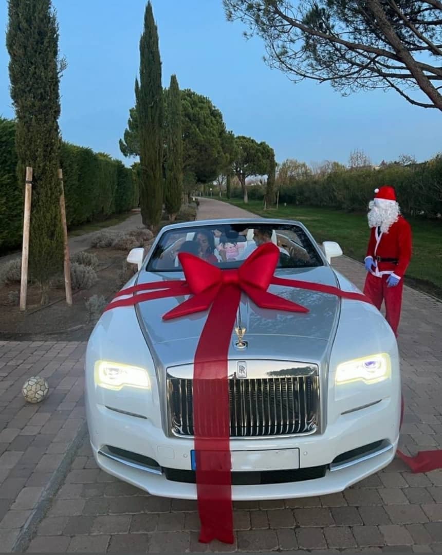 Christmas: Ronaldo Receives Luxurious Rolls Royce From Partner