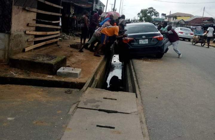 PHOTOS: Car Wash Attendant Escapes Death After Crashing Customer’s Car